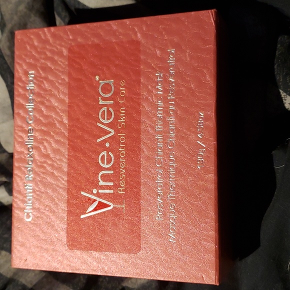 Vine Vera Resveratrol chianti thermic mask - Picture 1 of 3